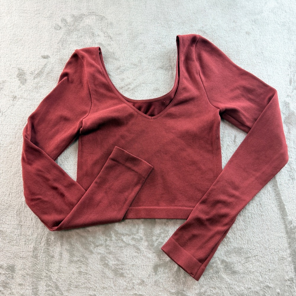 Aeropostale Ribbed Long Sleeve V-Neck Crop Top Maroon Women's Size Small